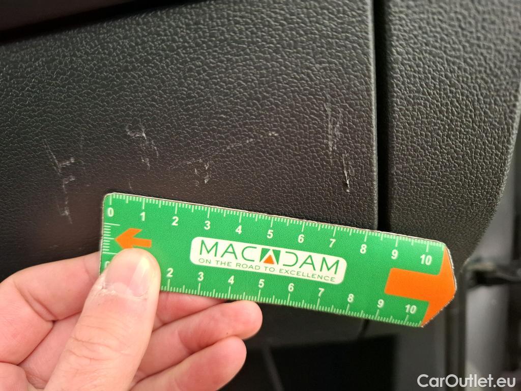  Volkswagen  Tiguan VOLKSWAGEN  Allspace / 2021 / 5P / SUV 2.0 TDI 150 DSG7 Life Business #15