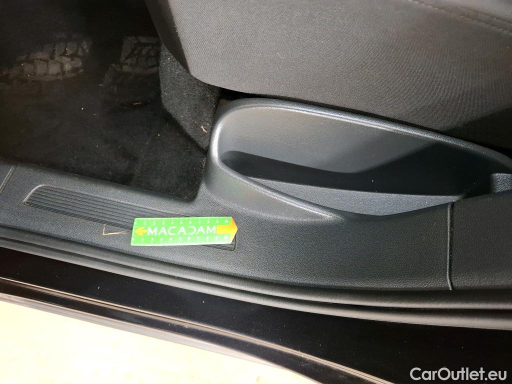  Volkswagen  Tiguan VOLKSWAGEN  5p SUV 2.0 TDI 150 DSG7 Confortline Business #6