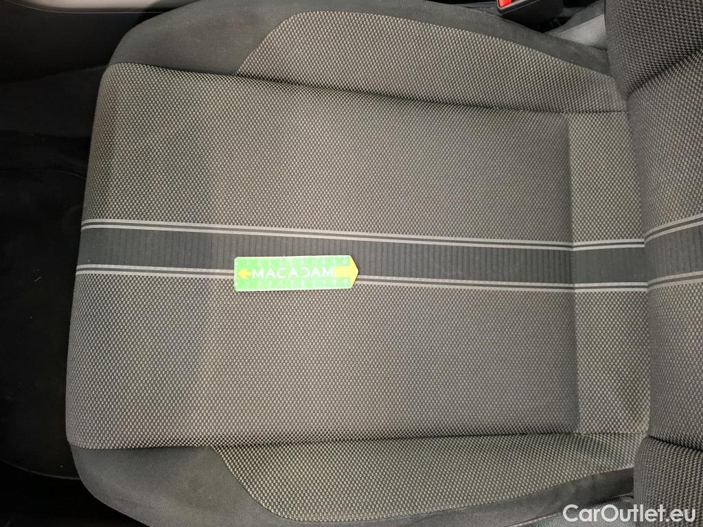  Volkswagen  T-ROC VOLKSWAGEN  / 2017 / 5P / SUV 2.0 TDI 150 LOUNGE BUSINESS DSG7 #46