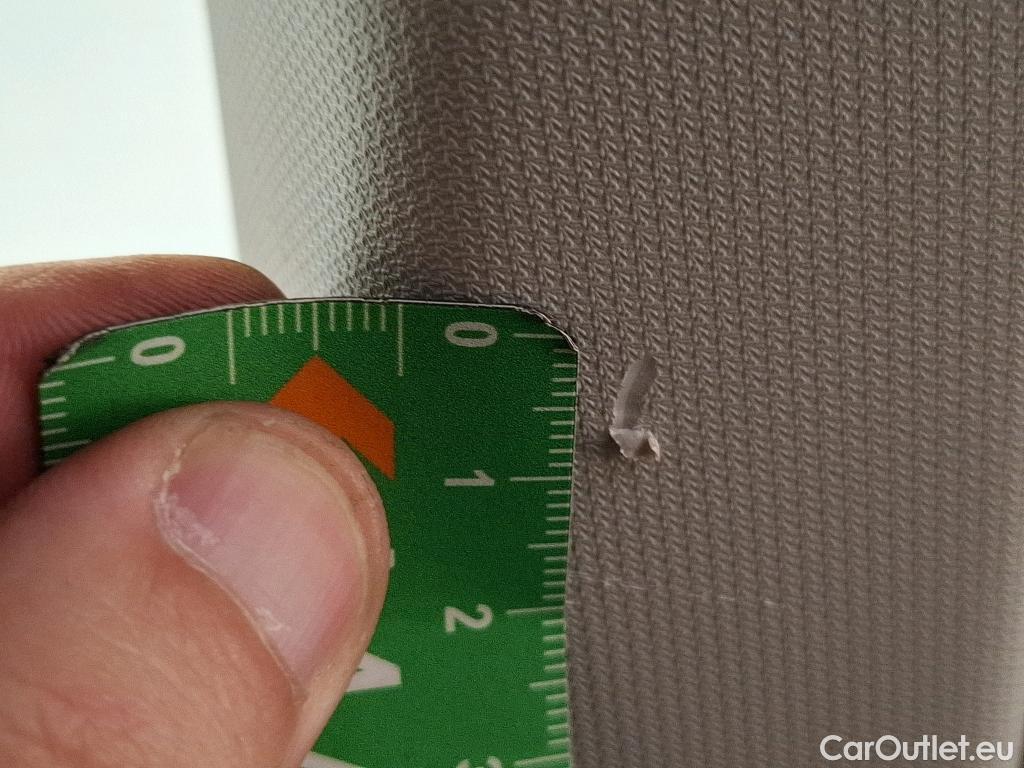  Volkswagen  T-ROC VOLKSWAGEN  / 2017 / 5P / SUV 2.0 TDI 150 LOUNGE BUSINESS DSG7 #42