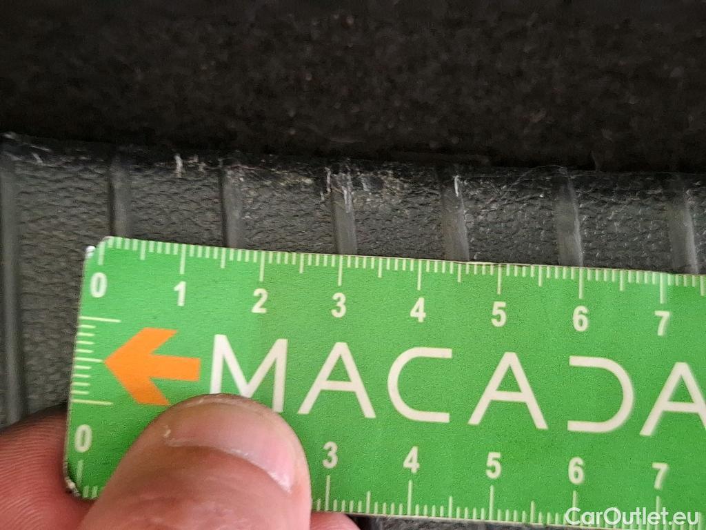  Volkswagen  T-ROC VOLKSWAGEN  / 2017 / 5P / SUV 2.0 TDI 150 LOUNGE BUSINESS DSG7 #55