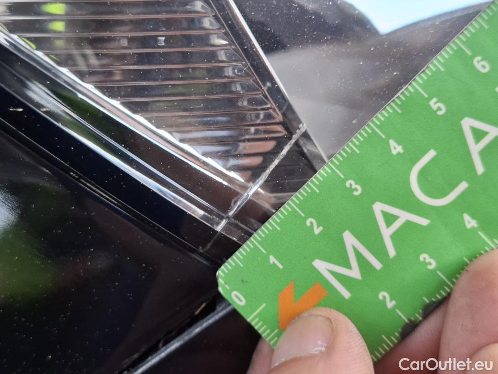  Volkswagen  T-ROC VOLKSWAGEN  / 2017 / 5P / SUV 2.0 TDI 150 LOUNGE BUSINESS DSG7 #1