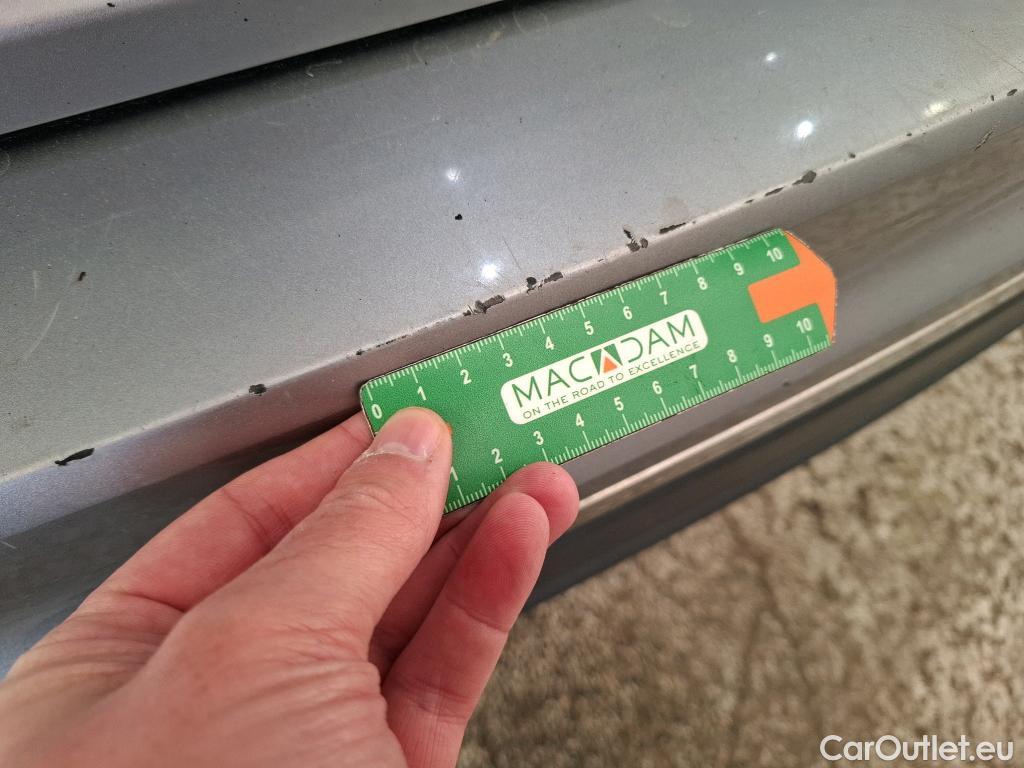  Volkswagen  Tiguan VOLKSWAGEN  Allspace / 2021 / 5P / SUV 2.0 TDI 150 DSG7 Life Business #9