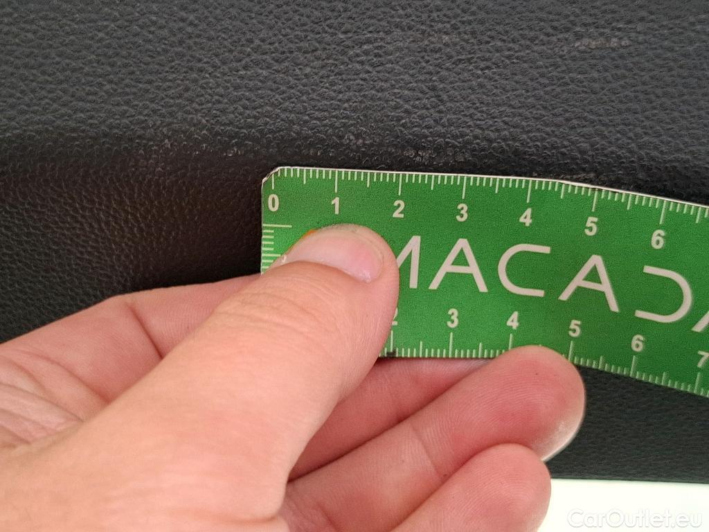  Volkswagen  T-ROC VOLKSWAGEN  / 2017 / 5P / SUV 2.0 TDI 150 LOUNGE BUSINESS DSG7 #69