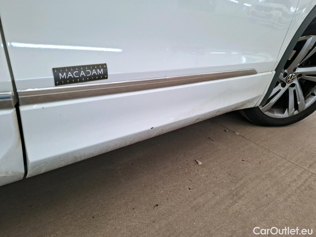  Volkswagen  Tiguan VOLKSWAGEN  / 2020 / 5P / SUV 2.0 TDI 150 DSG7 R-Line #43