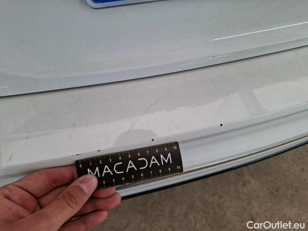  Volkswagen  Tiguan VOLKSWAGEN  / 2020 / 5P / SUV 2.0 TDI 150 DSG7 R-Line #11