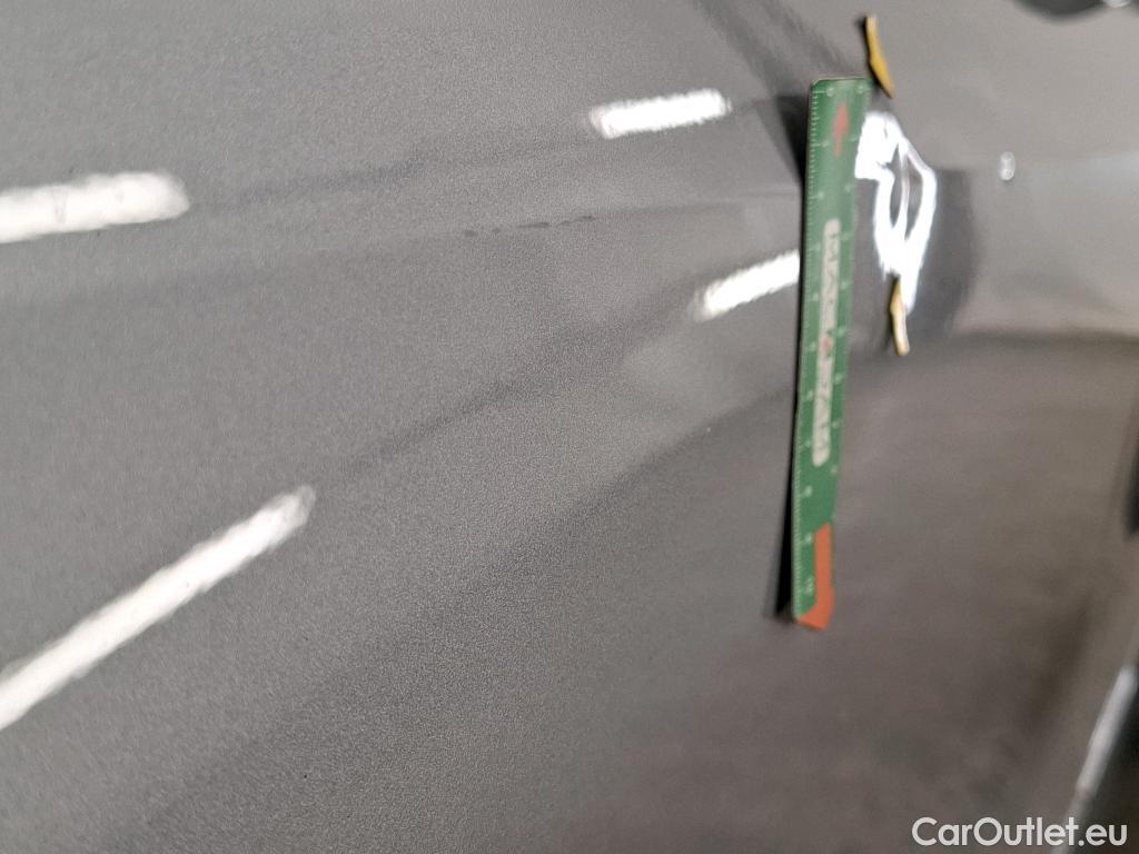  Volkswagen  Tiguan VOLKSWAGEN  Allspace / 2021 / 5P / SUV 2.0 TDI 150 DSG7 Life Business #25