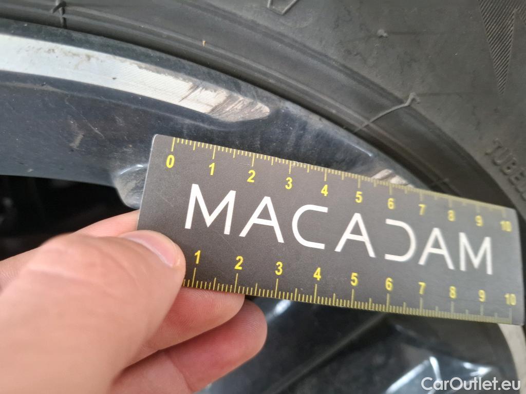  DS  DS7 DS DS 7 Crossback / 2017 / 5P / SUV E-TENSE 225 PERFORMANCE Line + #20