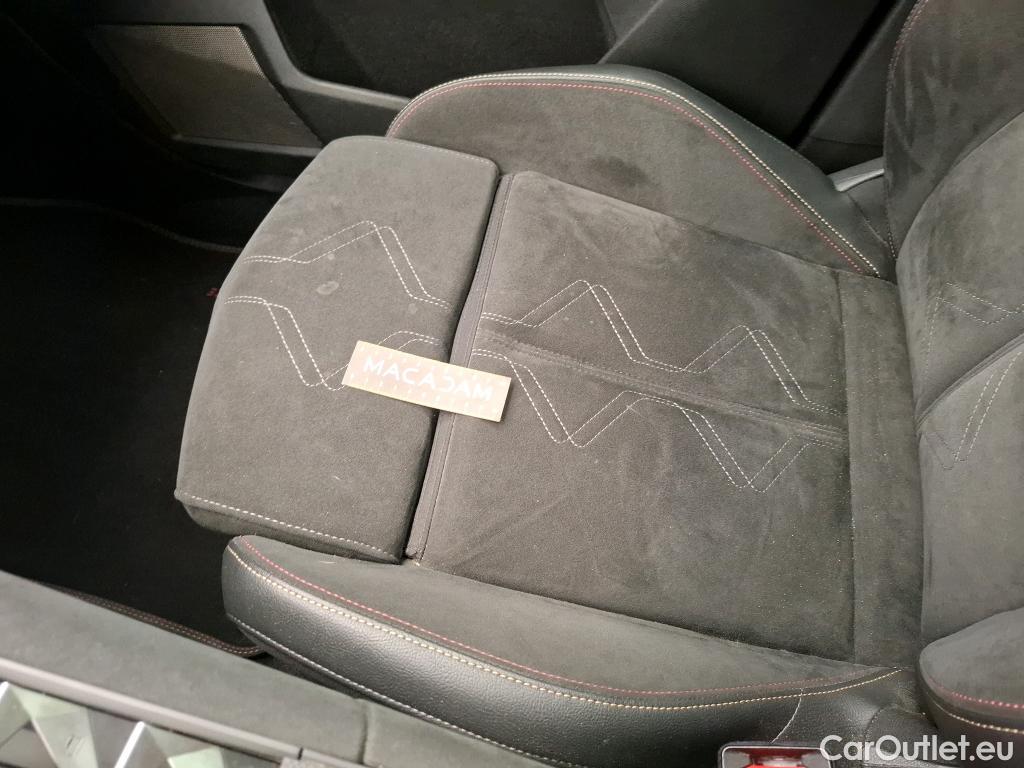  DS  DS7 DS DS 7 Crossback / 2017 / 5P / SUV E-TENSE 225 PERFORMANCE Line + #25