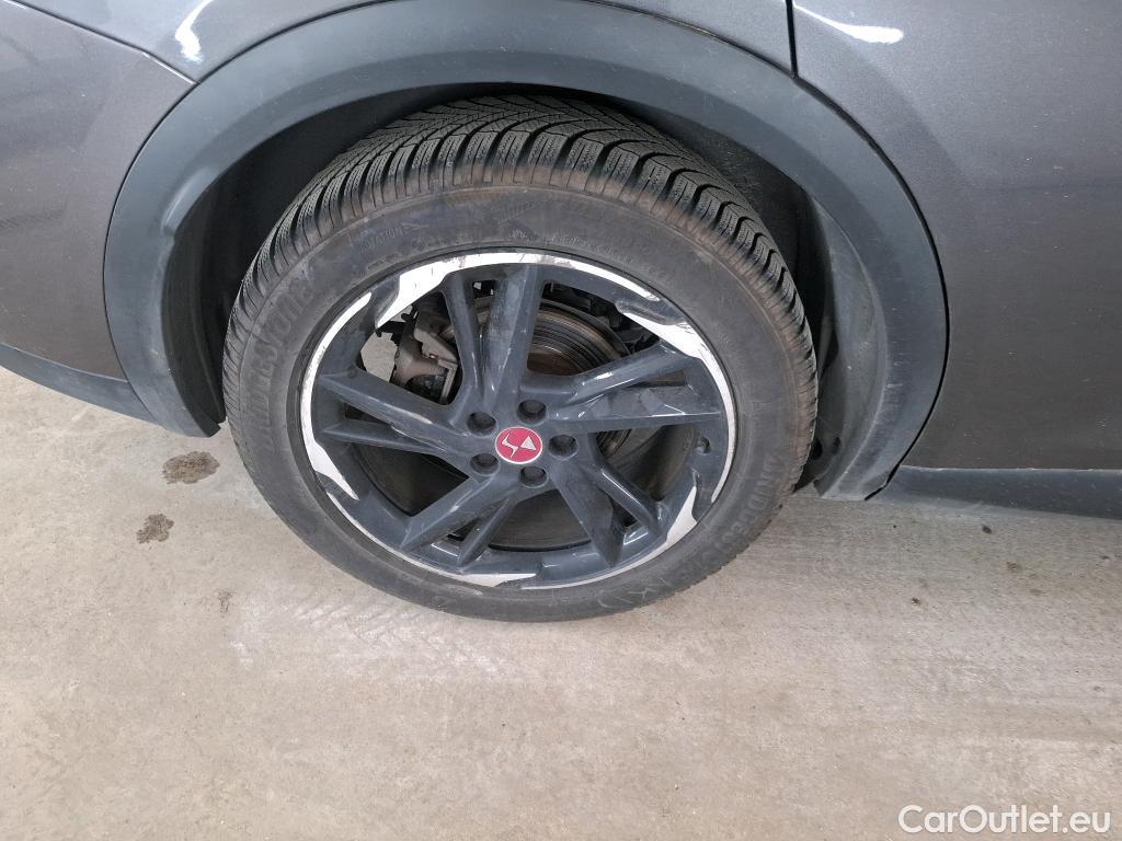  DS  DS7 DS DS 7 Crossback / 2017 / 5P / SUV E-TENSE 225 PERFORMANCE Line + #16