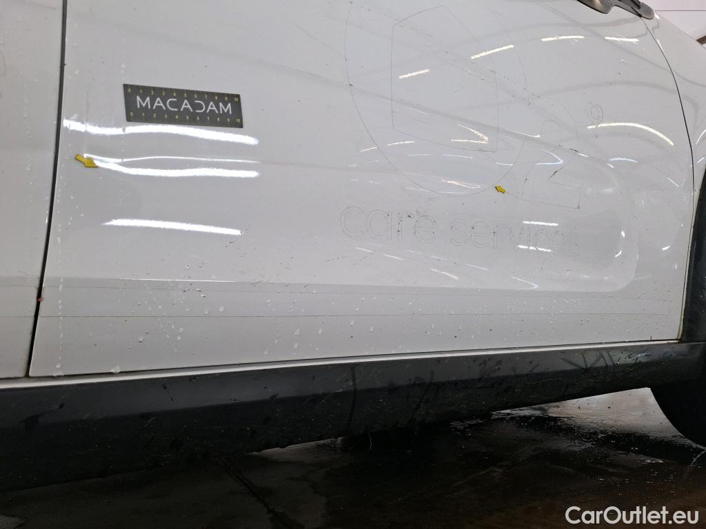  Citroen  C3 CITROEN  / 2020 / 5P / Berline PureTech 83 S&S BVM Feel Pack #2