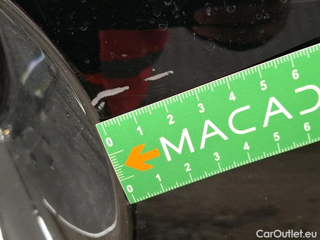  Citroen  C3  Société Feel Nav 1.2 PureTech 80CV BVM5 E6 #23