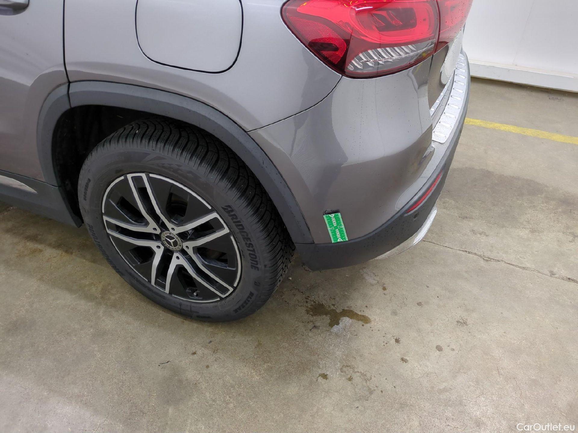  Mercedes  GLA MERCEDES-BENZ  / 2020 / 5P / SUV  200 D BUSINESS LINE DCT #11