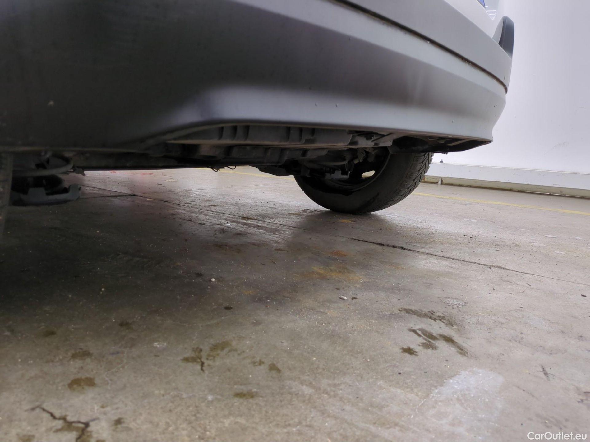  Citroen  C3  Société Feel 1.5 BlueHDI 100CV BVM5 E6dT #31