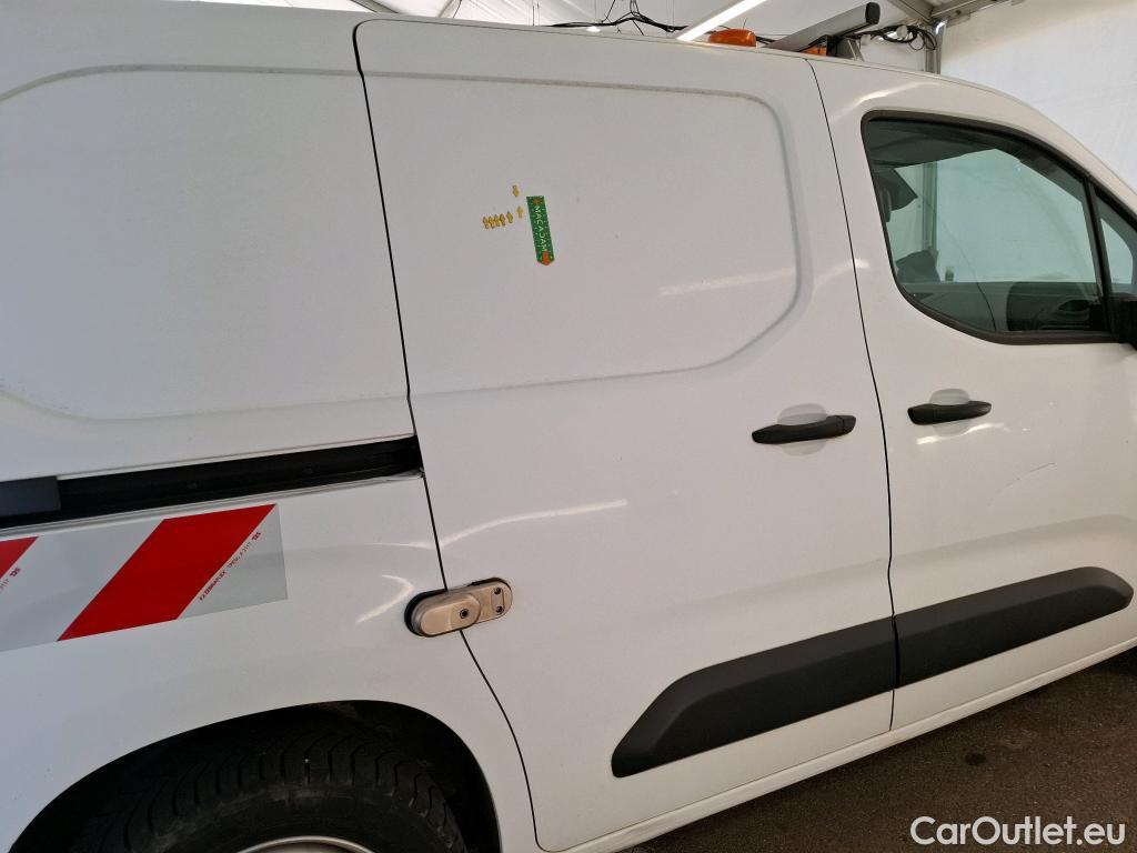  Citroen  Berlingo  Fourgon Worker M 1000 1.2 PureTech 130CV BVA8 E6d #43