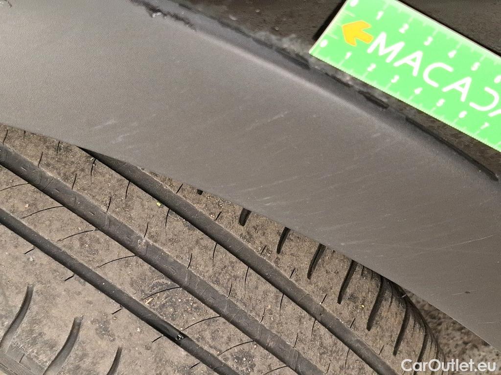  Citroen  C3  Société Feel Nav 1.2 PureTech 80CV BVM5 E6 #21