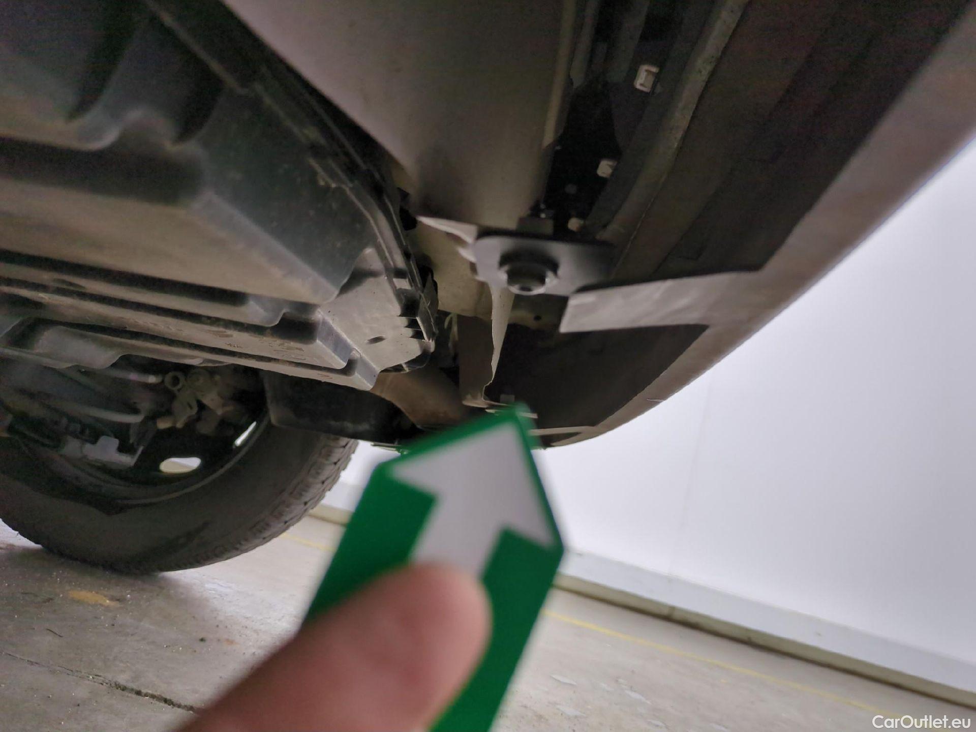  Citroen  C3  Société Feel 1.5 BlueHDI 100CV BVM5 E6dT #32