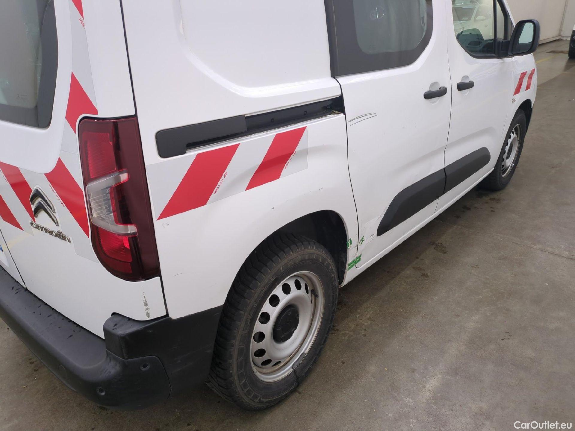  Citroen  Berlingo  Fourgon Worker M 1000 1.5 BlueHDi 130CV BVA8 E6dT #25