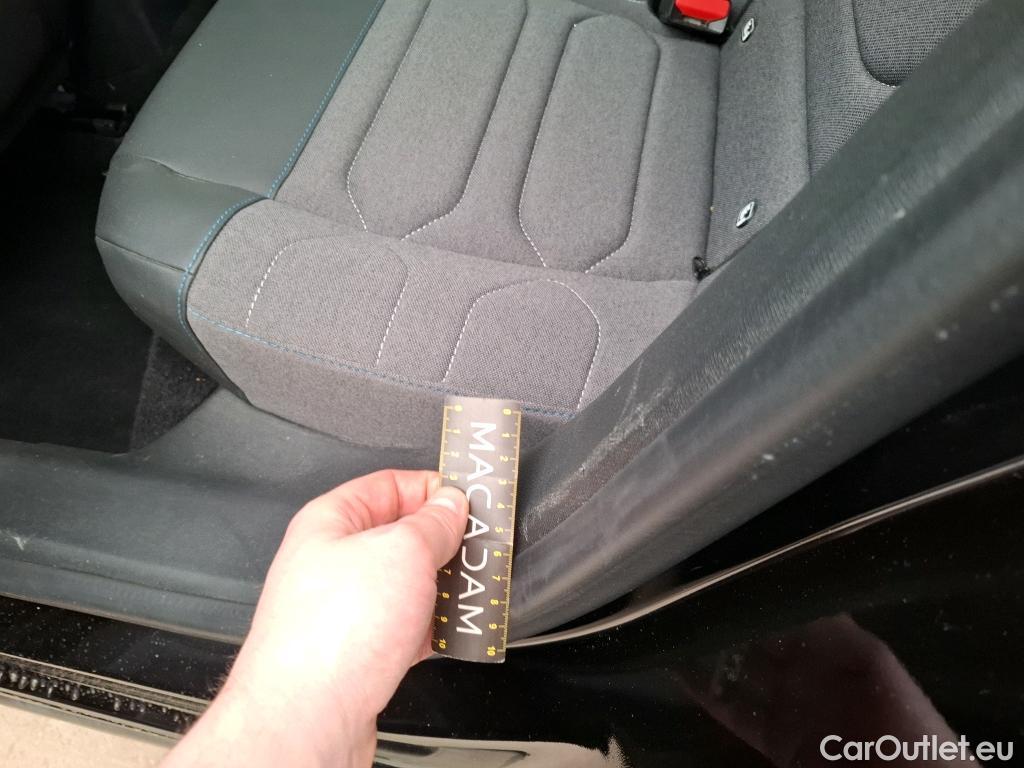  Citroen  C4 CITROEN  X / 2022 / 4P / Berline PureTech 130 S&S EAT8 Feel Pack #17