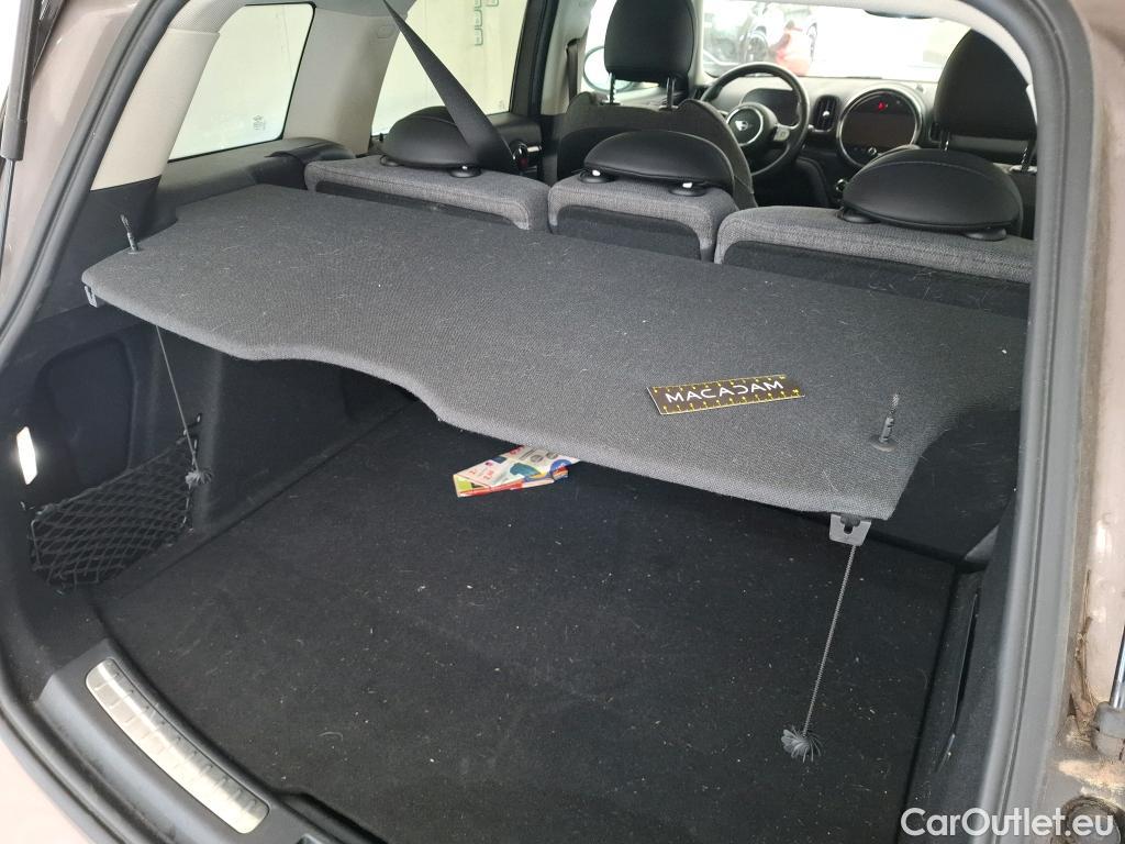  Mini  Countryman MINI  / 2020 / 5P / Crossover Cooper Essential 136 ch BVA7 #36