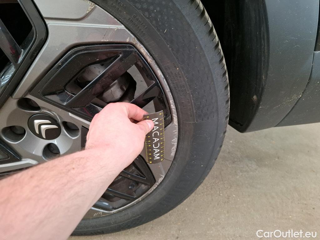  Citroen  C4 CITROEN  X / 2022 / 4P / Berline PureTech 130 S&S EAT8 Feel Pack #4