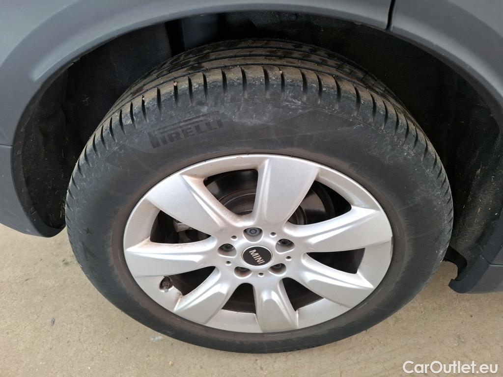  Mini  Countryman MINI  / 2020 / 5P / Crossover Cooper Essential 136 ch BVA7 #7