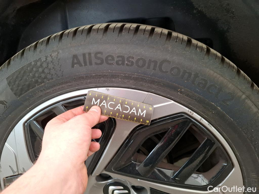  Citroen  C4 CITROEN  X / 2022 / 4P / Berline PureTech 130 S&S EAT8 Feel Pack #14