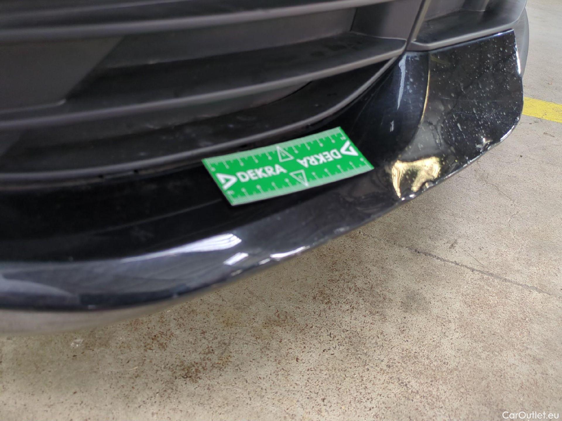  Bmw  Serie 1 Série 1 Berline 116 d Lounge 1.5 115CV BVA7 E6d #49