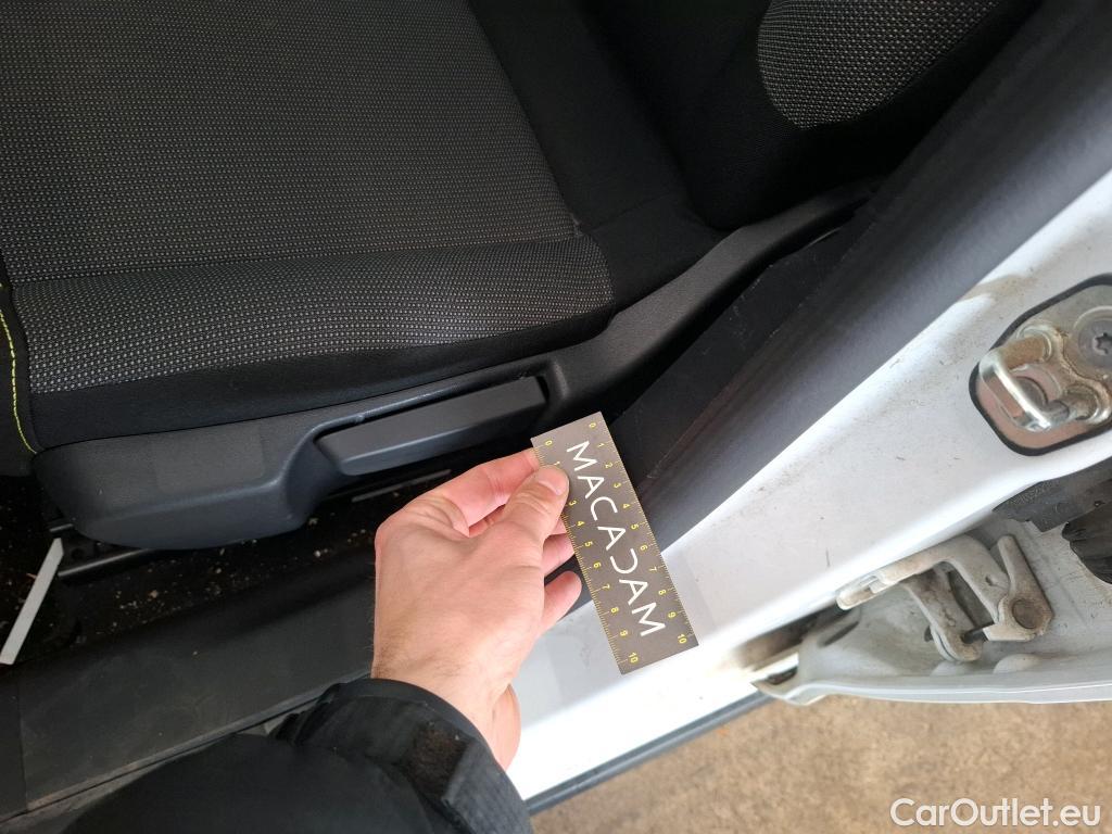  Citroen  C3 CITROEN  / 2020 / 5P / Berline PureTech 83 S&S BVM Feel Pack #26