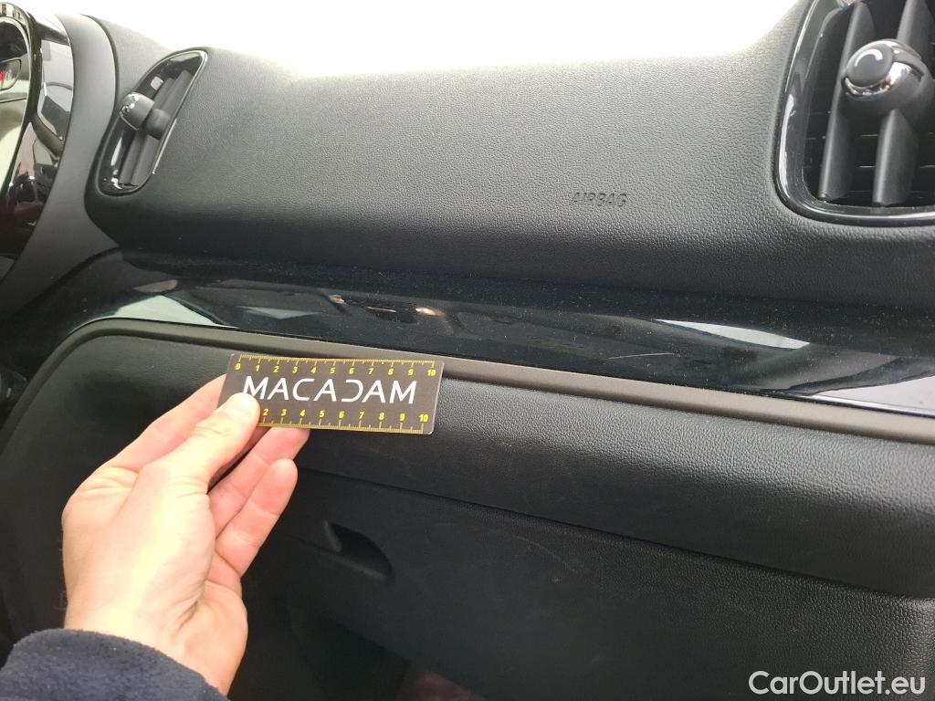  Mini  Countryman MINI  / 2020 / 5P / Crossover Cooper Essential 136 ch BVA7 #23