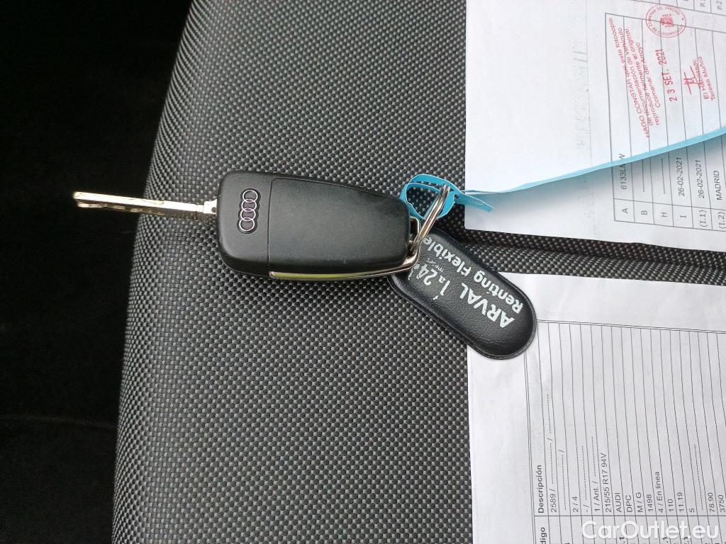  Audi  Q2 AUDI  / 2020 / 5P / todoterreno Advanced 35 TFSI 110kW (150CV) S tronic (AC) #2