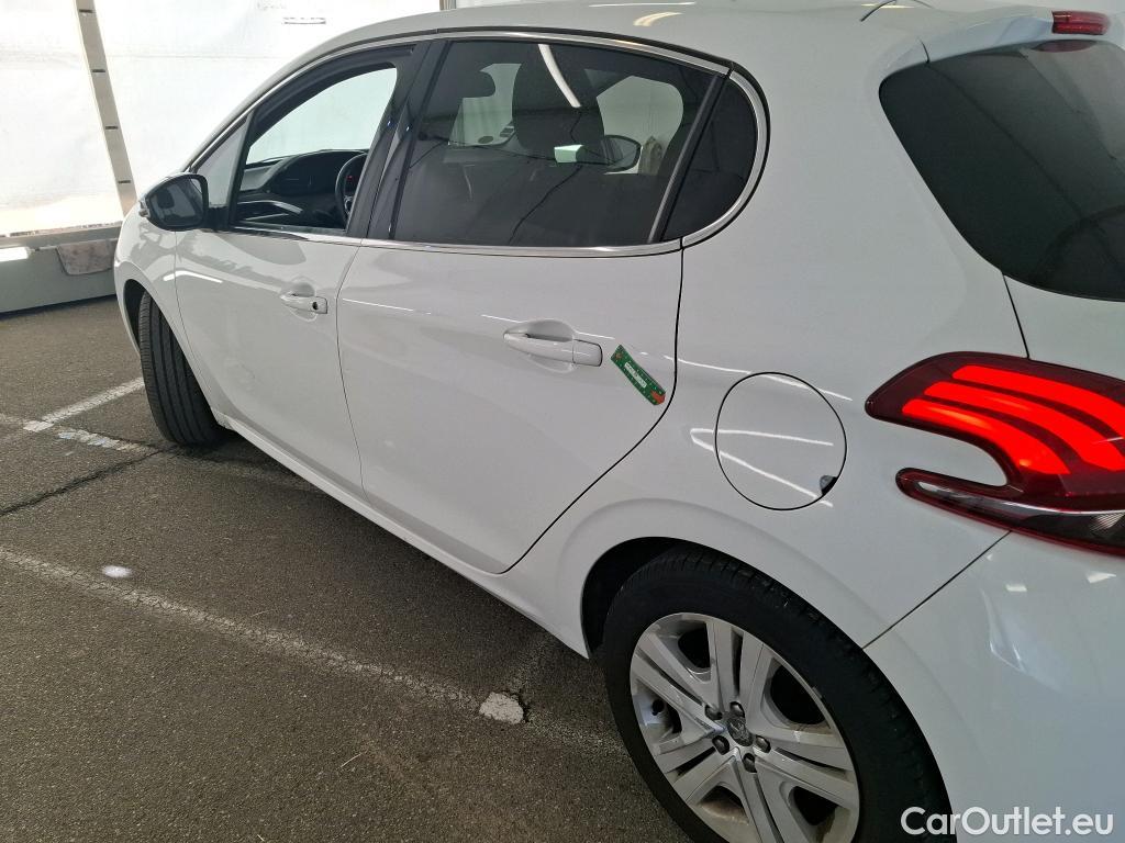  Peugeot  208 PEUGEOT  / 2015 / 5P / Berline &BLUEHDI 100 €6.c S&S ALLURE BUSINESS #43