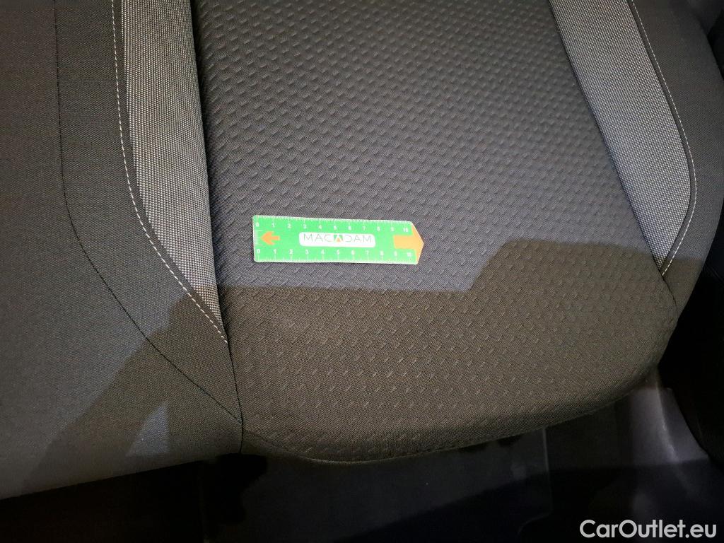  Volkswagen  Taigo  Life Plus 1.0 TSI 110CV BVM6 E6d #10