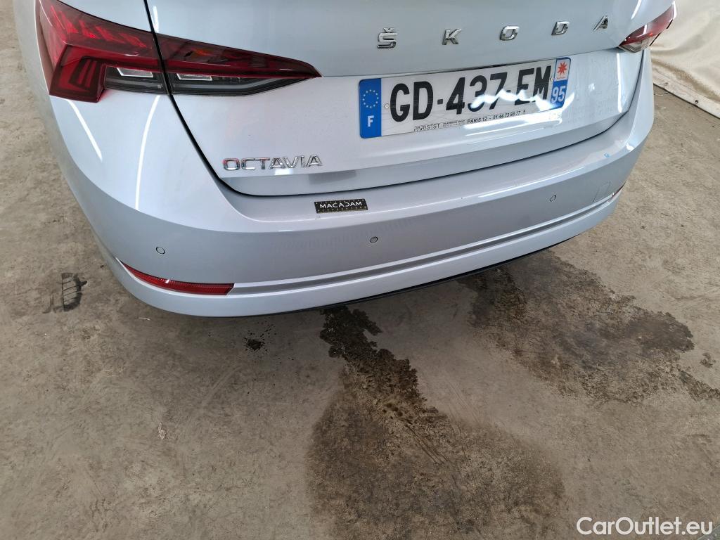  Skoda  Octavia  Berline Style 2.0 TDI 150CV BVA7 E6d #9