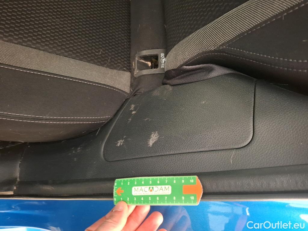  Nissan  Qashqai NISSAN  / 2017 / 5P / Crossover 1.5 DCI 115 Business Edition #8