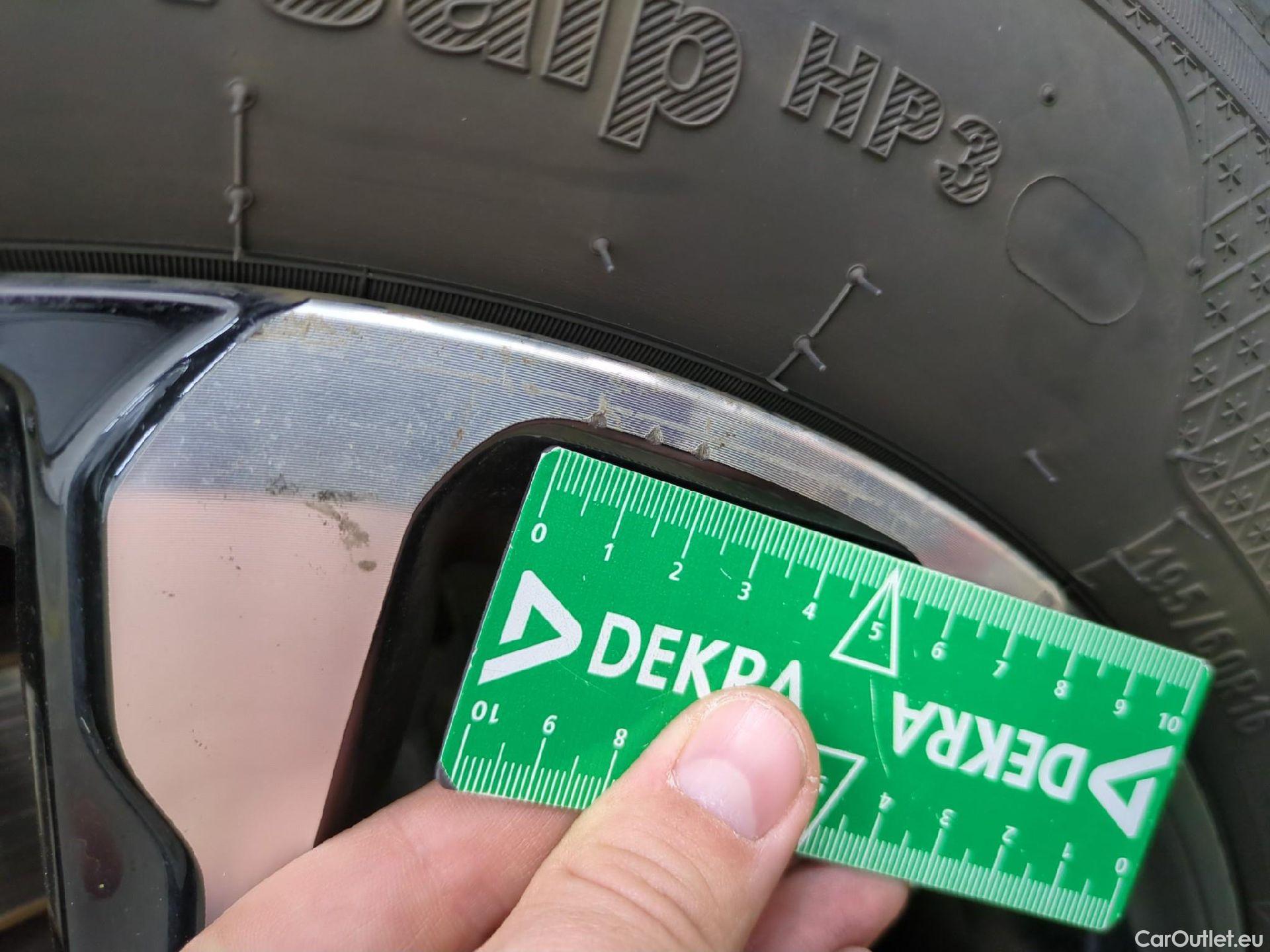  Opel  Crossland  X Business Elegance 1.2 Turbo 110CV BVM6 E6d #3