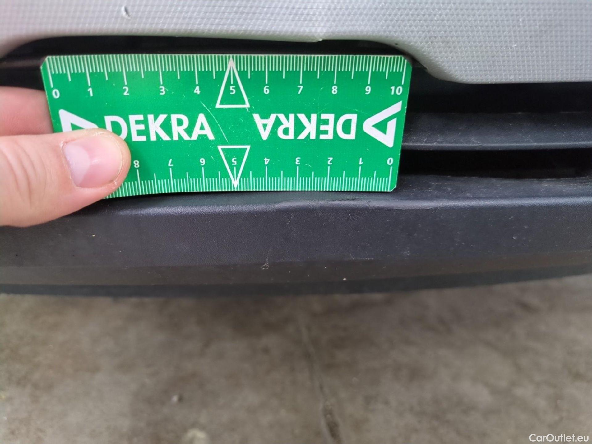  Opel  Crossland  X Business Elegance 1.2 Turbo 110CV BVM6 E6d #23