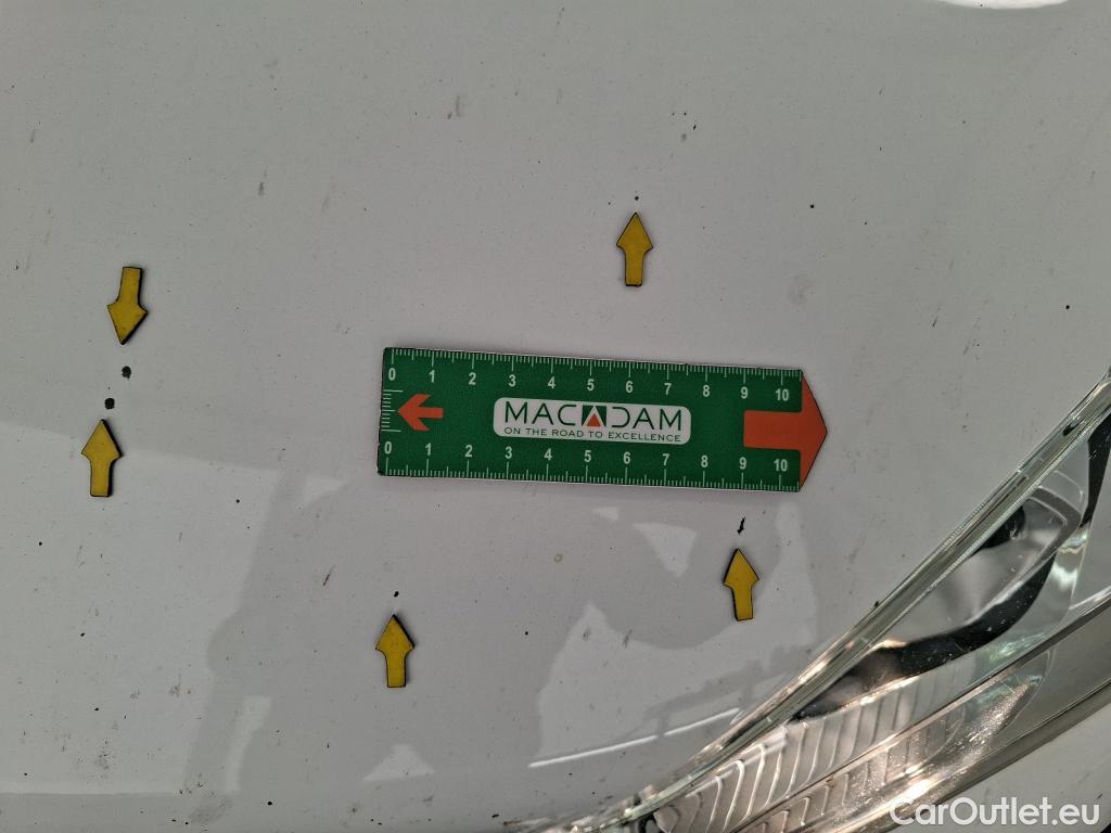  Peugeot  208 PEUGEOT  / 2015 / 5P / Berline &BLUEHDI 100 €6.c S&S ALLURE BUSINESS #17