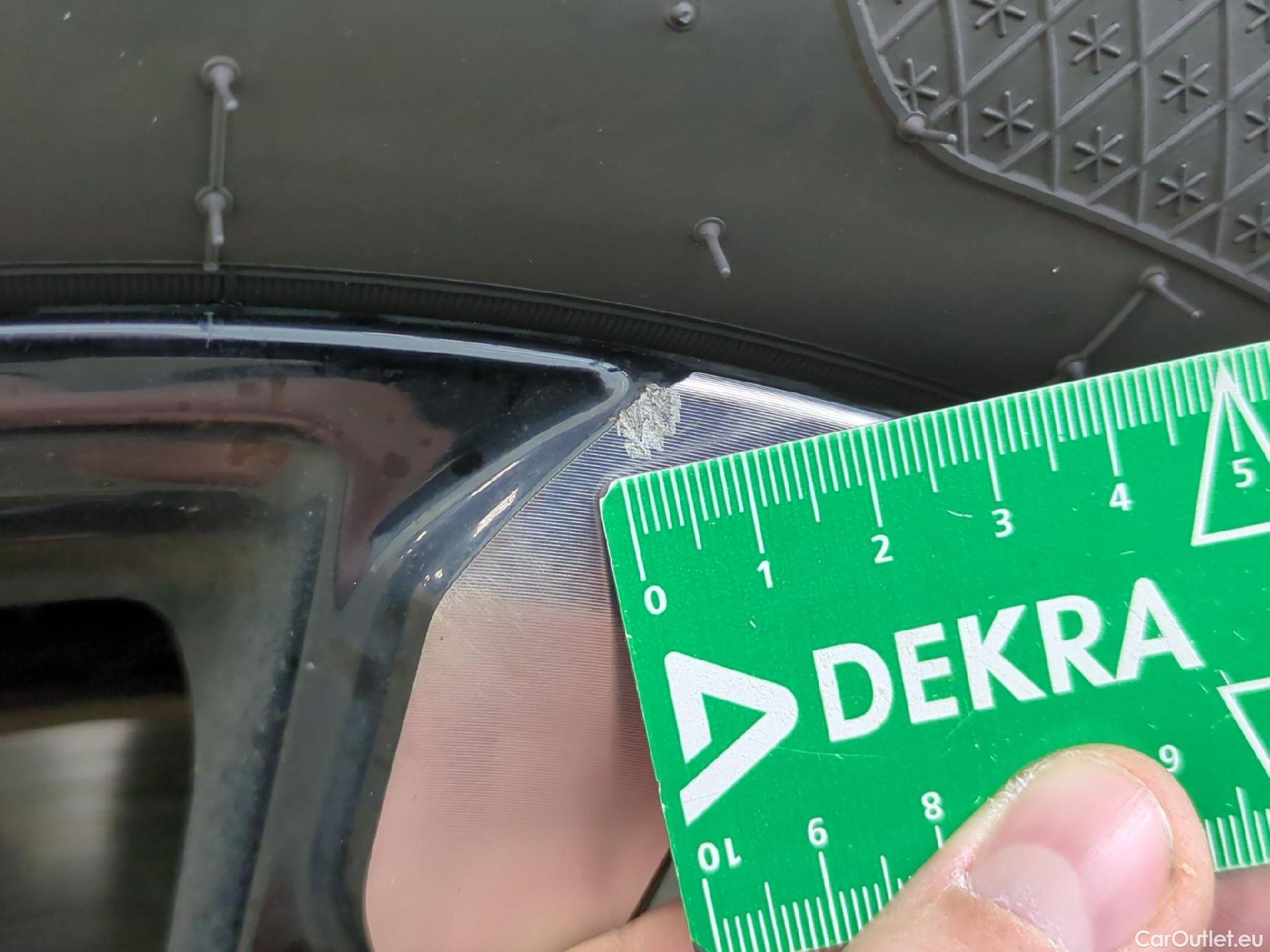  Opel  Crossland  X Business Elegance 1.2 Turbo 110CV BVM6 E6d #8