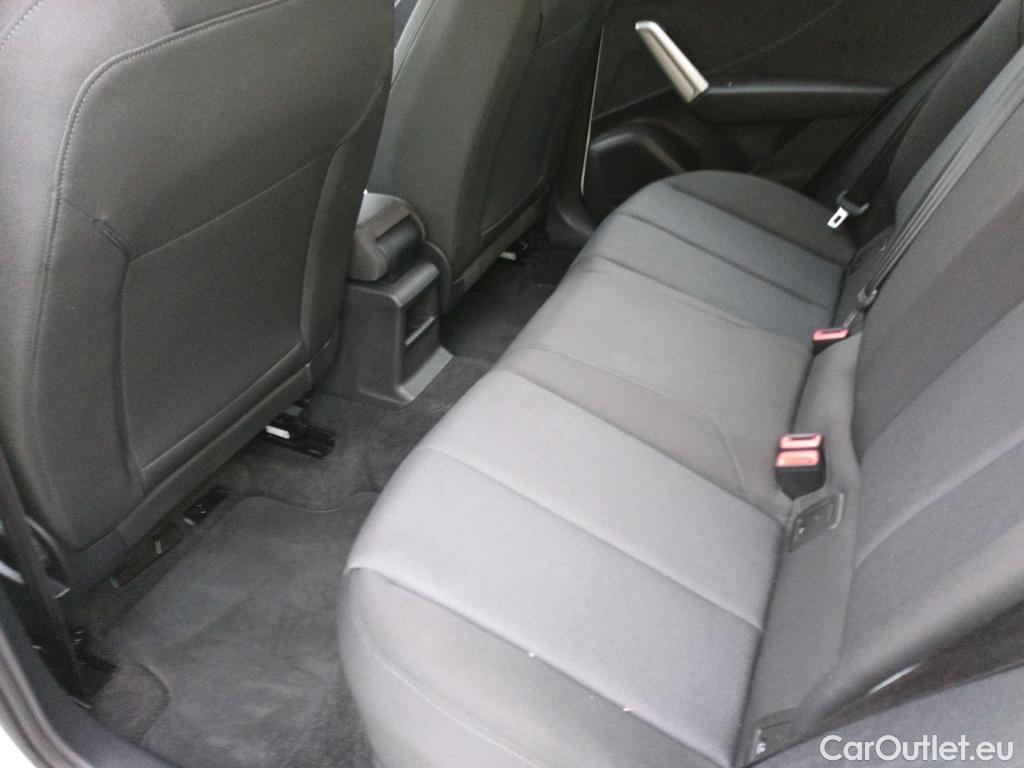  Audi  Q2 AUDI  / 2020 / 5P / todoterreno Advanced 35 TFSI 110kW (150CV) S tronic (AC) #9