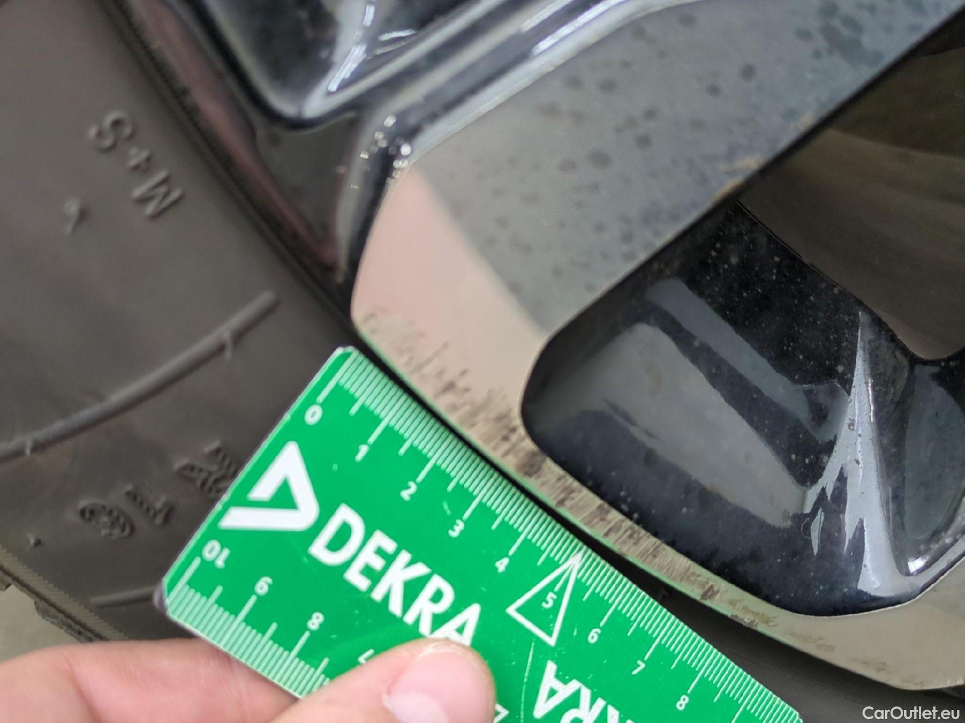  Opel  Crossland  X Business Elegance 1.2 Turbo 110CV BVM6 E6d #7