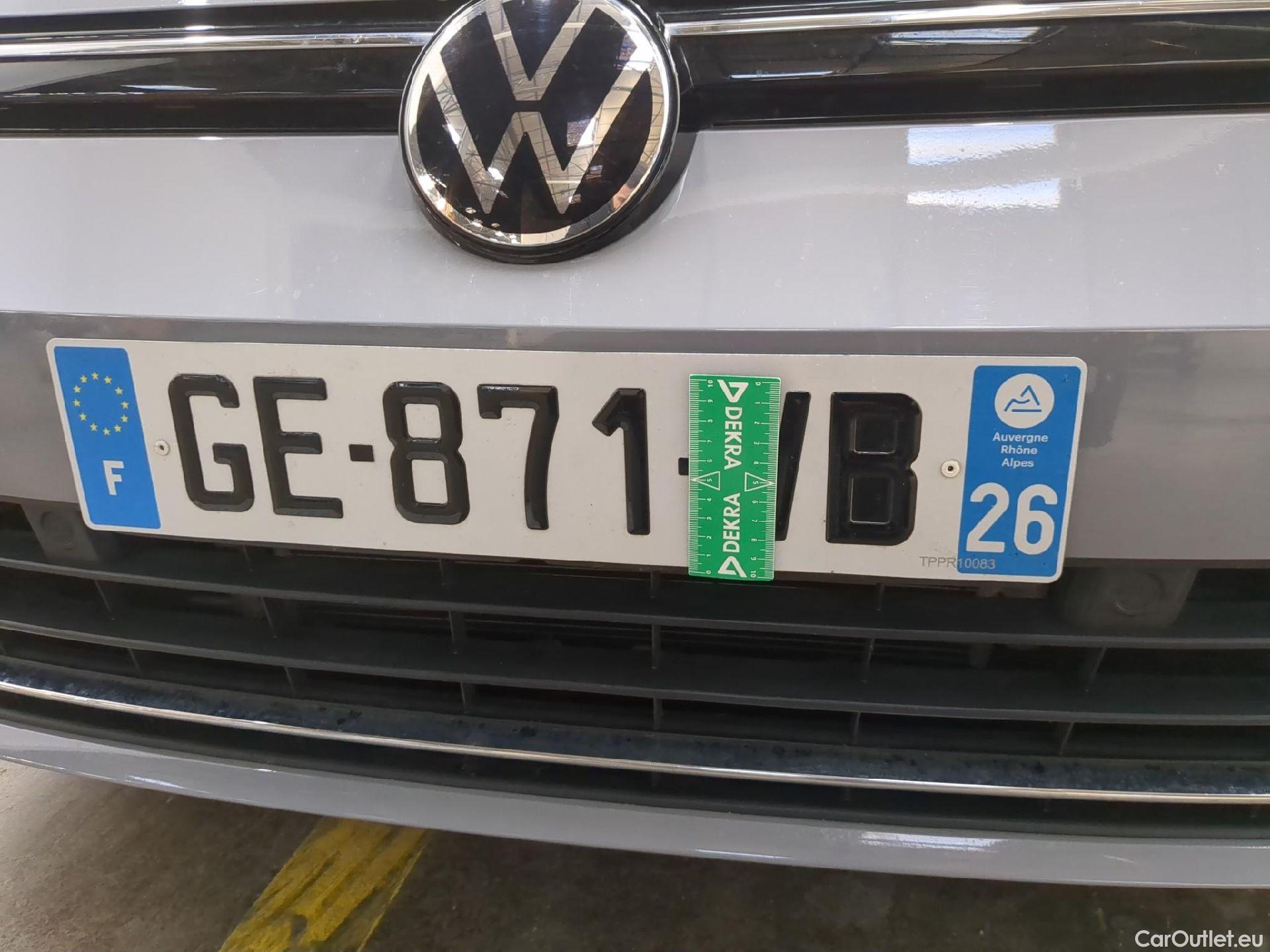  Volkswagen  Golf  VOLKSWAGEN / 2020 / 5P / Berline 1.5 TSI ACT OPF 130 BVM6 Active(SL) #10