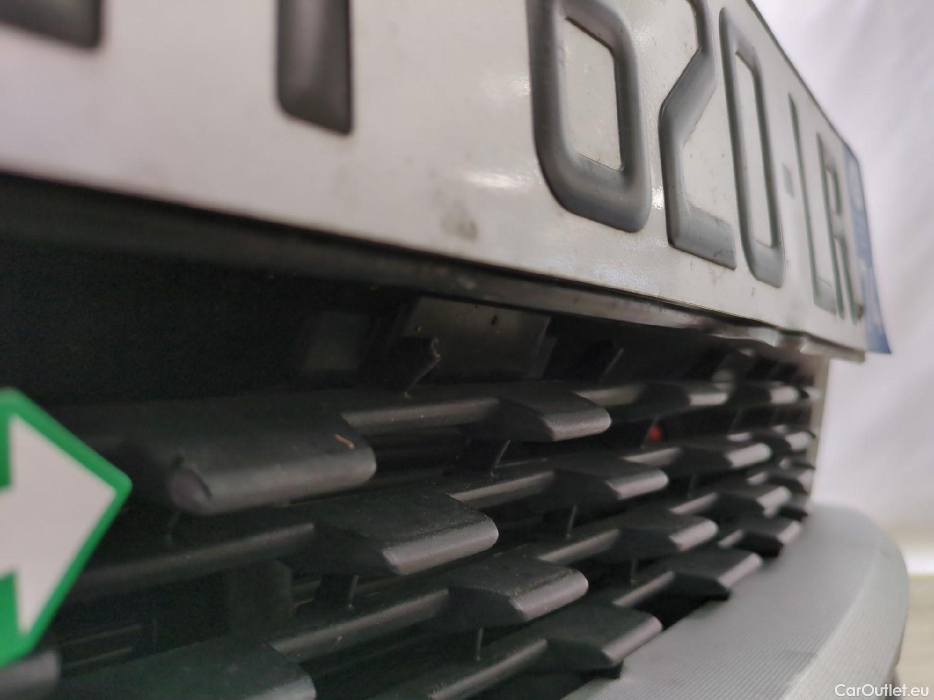  Opel  Crossland  X Business Elegance 1.2 Turbo 110CV BVM6 E6d #17