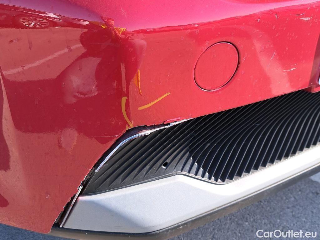  Citroen  C3 CITROEN  / 2020 / 5P / berlina con portón Turbo 100 Max #1