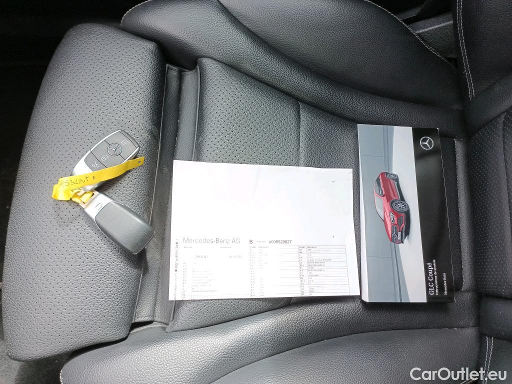  Mercedes  G-Klasee MERCEDES-BENZ GLC Coupé / 2019 / 5P / coupé GLC 300 de 4MATIC #8