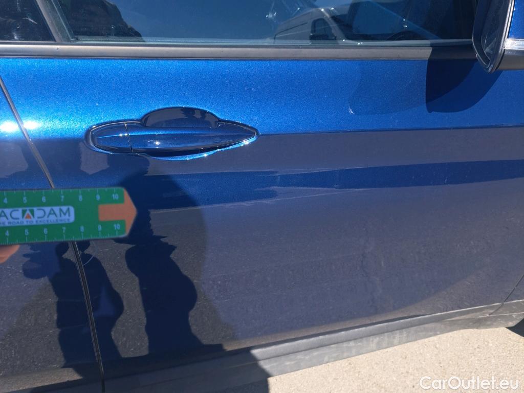  Bmw  X1 BMW  / 2019 / 5P / todoterreno xDrive20i Auto #8