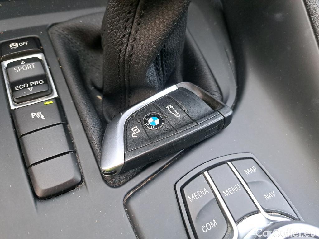  Bmw  X1 BMW  / 2019 / 5P / todoterreno sDrive16d Business #4