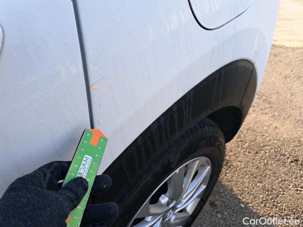  Hyundai  Tucson HYUNDAI  / 2018 / 5P / todoterreno 1.6 CRDI 85kW (116CV) 48V SLE 4X2(SP)(SL) #9