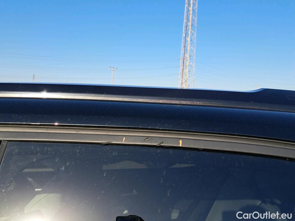  Citroen  C3 CITROEN  / 2020 / 5P / berlina con portón Turbo 100 Max #32