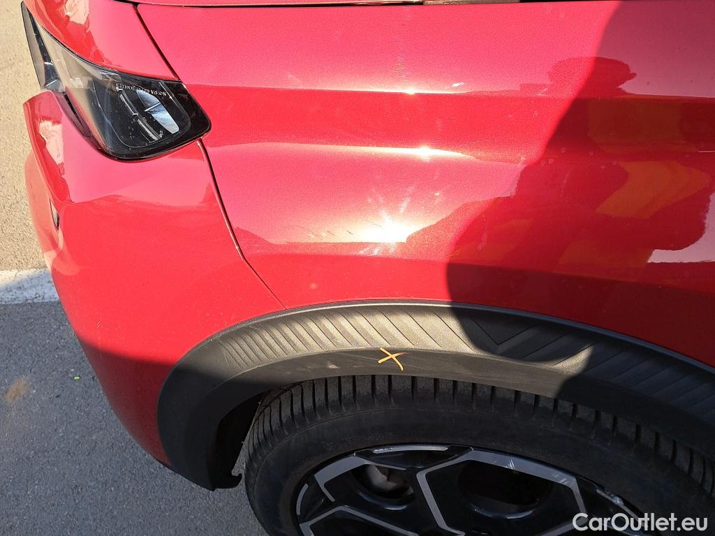  Citroen  C3 CITROEN  / 2020 / 5P / berlina con portón Turbo 100 Max #24